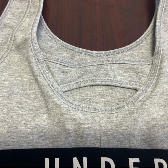 Under Armour Fitted Sports Bra Sz XSmall - Picture 5 of 13